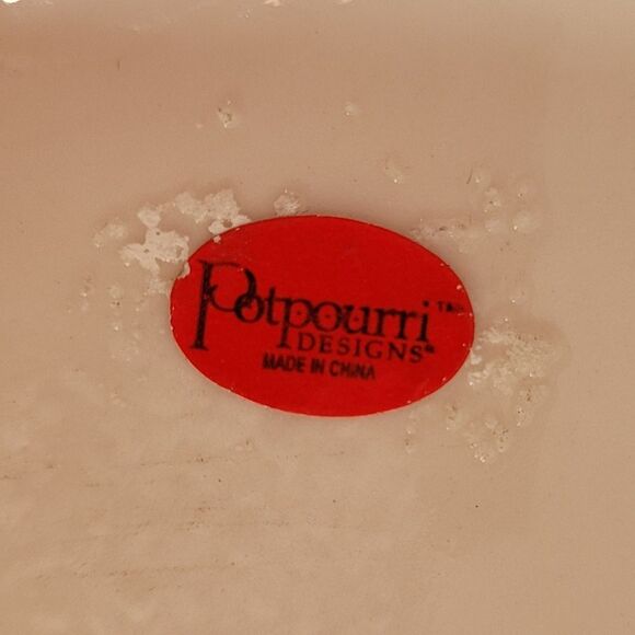 Potpourri Designs Decor Candy Dish Floral Heart Shaped Basket - Picture 6 of 10